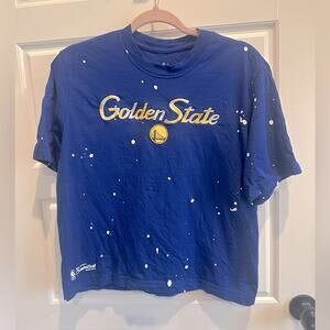 NBA Nike Golden State Warriors Basketball Women’s Loose Fit Crop Tee Shirt